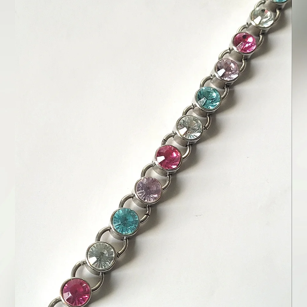 Hello Kitty Sanrio Enamel Charm Multicolor Rhinestone Tennis Bracelet - Picture 5 of 6